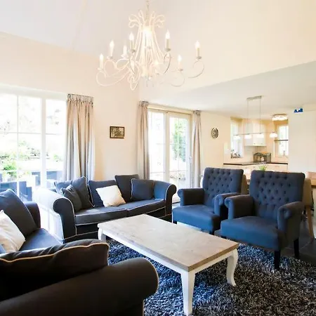 Sleeps 8 Pool Wifi T644068 *